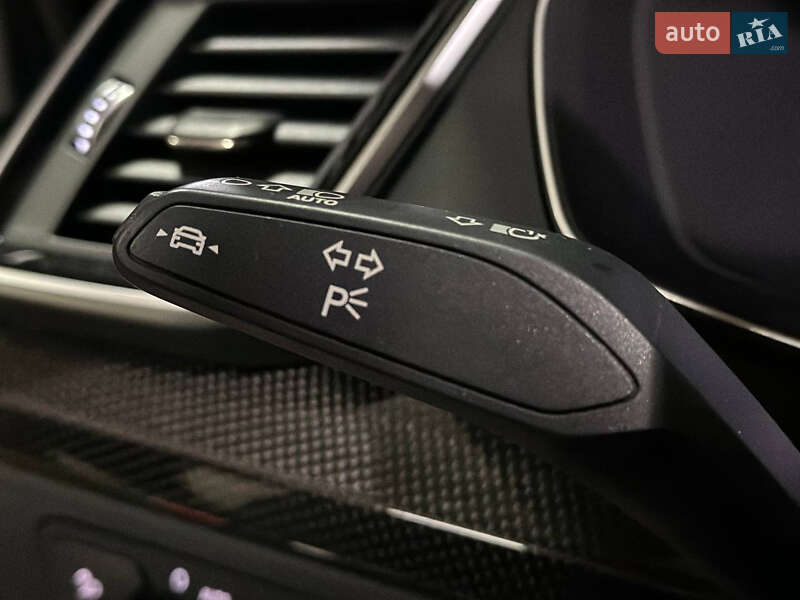 Позашляховик / Кросовер Audi SQ5 2022 в Дніпрі