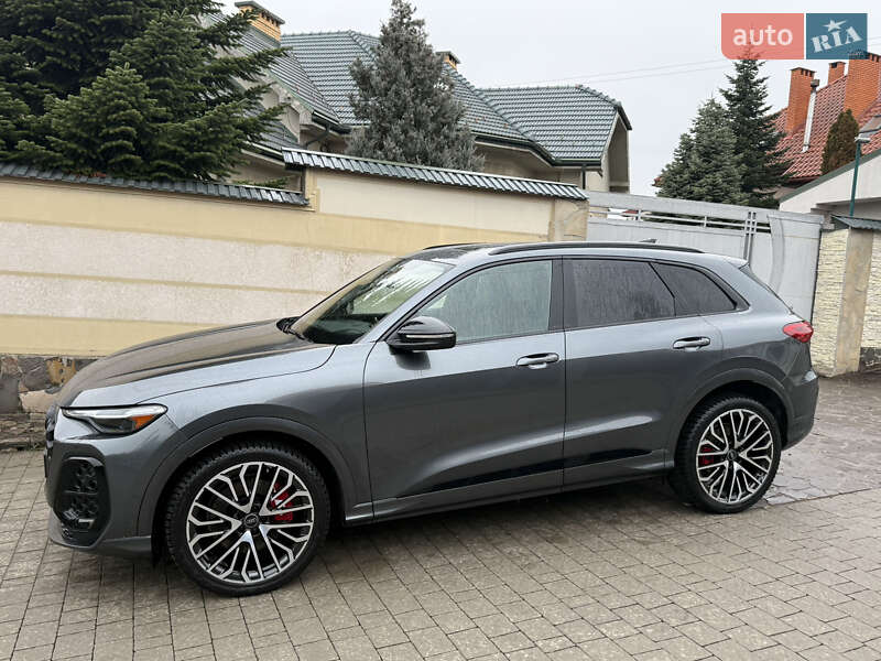 Позашляховик / Кросовер Audi SQ5 2025 в Ужгороді