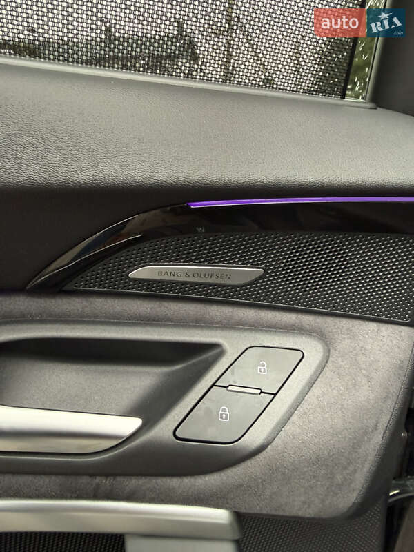 Позашляховик / Кросовер Audi SQ5 2025 в Ужгороді