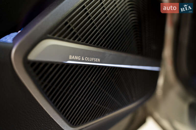 Позашляховик / Кросовер Audi SQ5 2019 в Полтаві фото 17 Позашляховик / Кросовер Audi SQ5 2019 в Полтаві