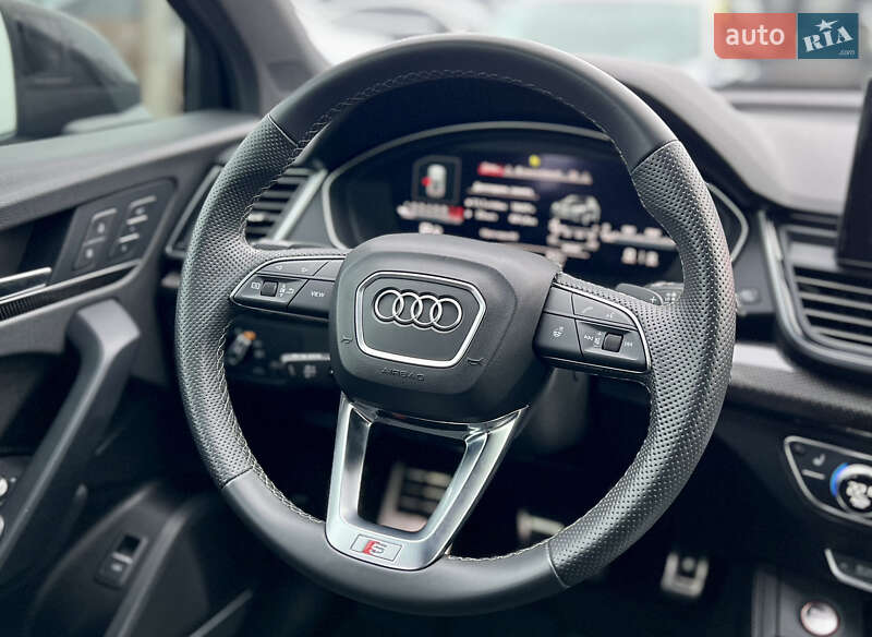 Позашляховик / Кросовер Audi SQ5 2021 в Києві