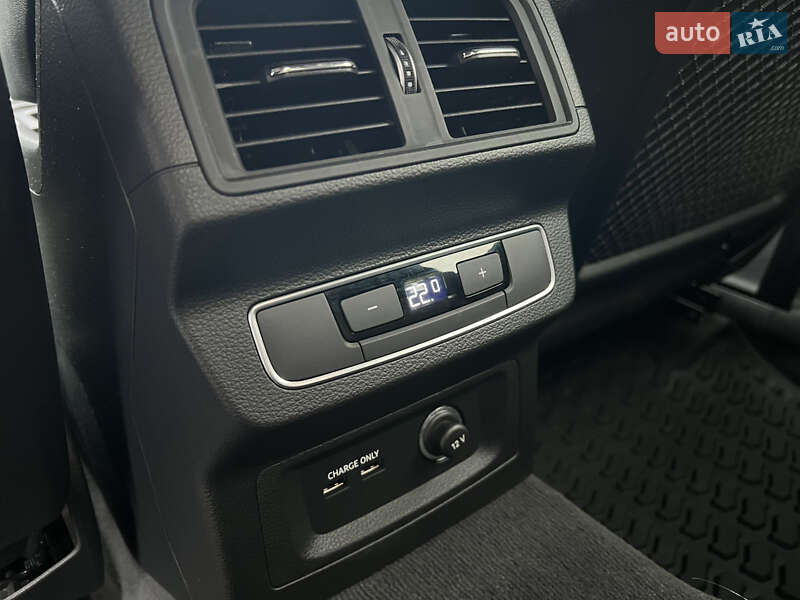 Позашляховик / Кросовер Audi SQ5 2021 в Києві