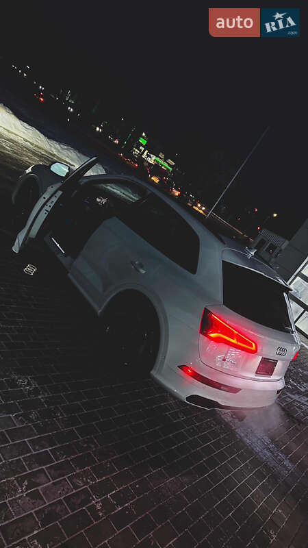 Внедорожник / Кроссовер Audi SQ5 2019 в Черкассах