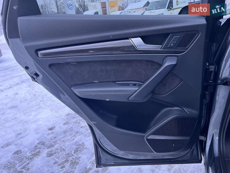 Позашляховик / Кросовер Audi SQ5 2018 в Житомирі фото 16 Позашляховик / Кросовер Audi SQ5 2018 в Житомирі