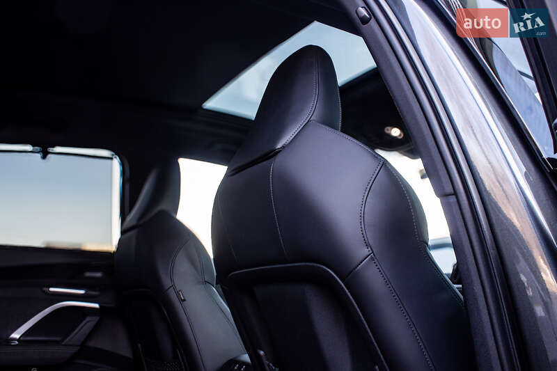 Внедорожник / Кроссовер Audi SQ5 2025 в Львове