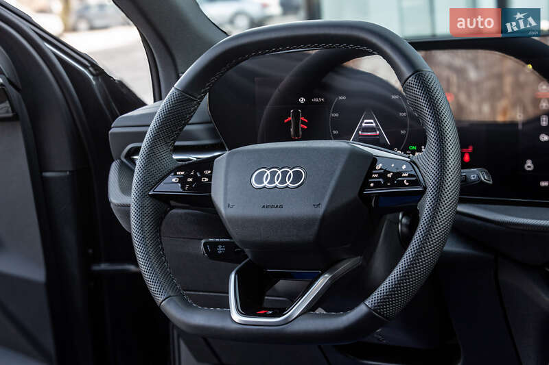 Внедорожник / Кроссовер Audi SQ5 2025 в Львове