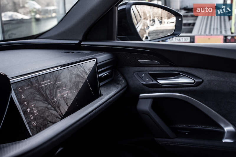 Внедорожник / Кроссовер Audi SQ5 2025 в Львове