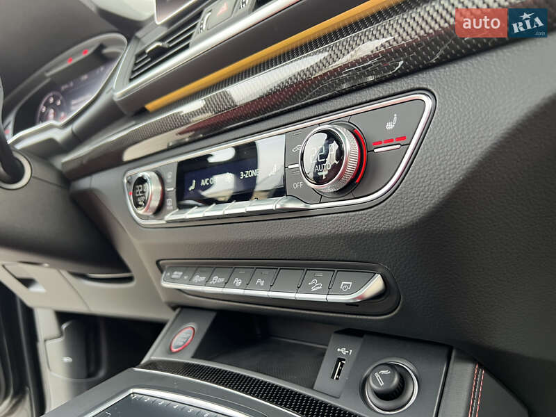 Позашляховик / Кросовер Audi SQ5 2020 в Одесі фото 34 Позашляховик / Кросовер Audi SQ5 2020 в Одесі
