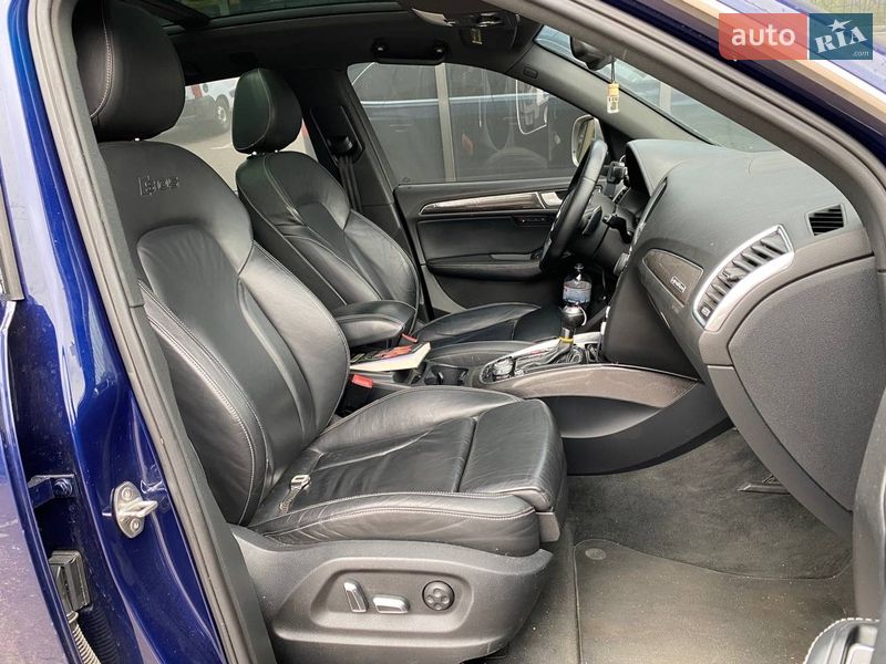 Внедорожник / Кроссовер Audi SQ5 2013 в Киеве