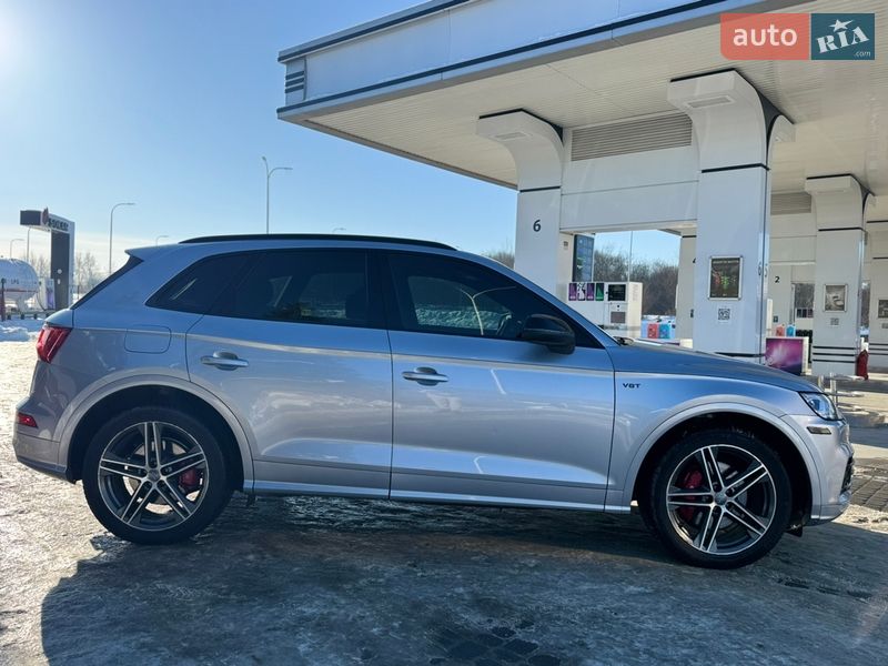 Внедорожник / Кроссовер Audi SQ5 2018 в Львове