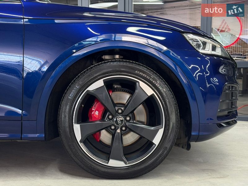 Внедорожник / Кроссовер Audi SQ5 2020 в Одессе