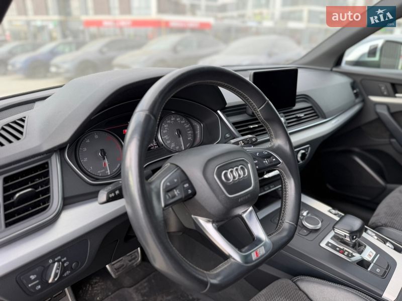 Внедорожник / Кроссовер Audi SQ5 2019 в Львове