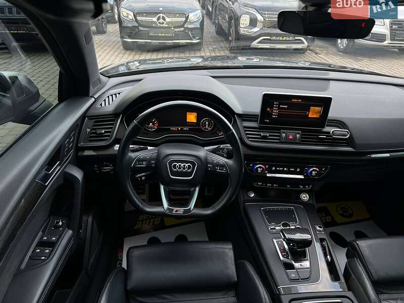 Позашляховик / Кросовер Audi SQ5 2018 в Івано-Франківську