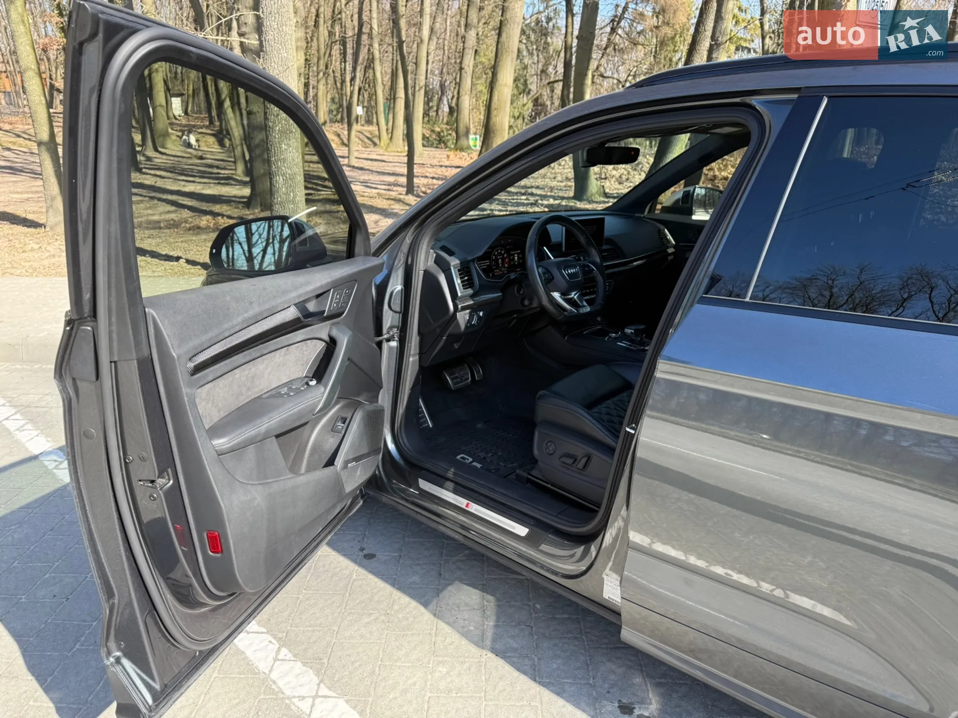 2018 Audi SQ5 - мініатюра 9