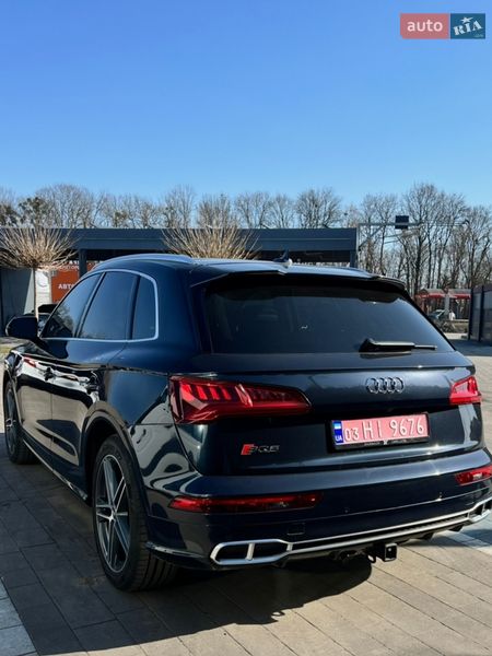 Внедорожник / Кроссовер Audi SQ5 2017 в Луцке