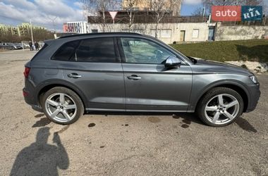 Внедорожник / Кроссовер Audi SQ5 2017 в Львове