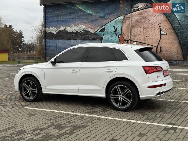 Внедорожник / Кроссовер Audi SQ5 2018 в Луцке фото 6 Внедорожник / Кроссовер Audi SQ5 2018 в Луцке