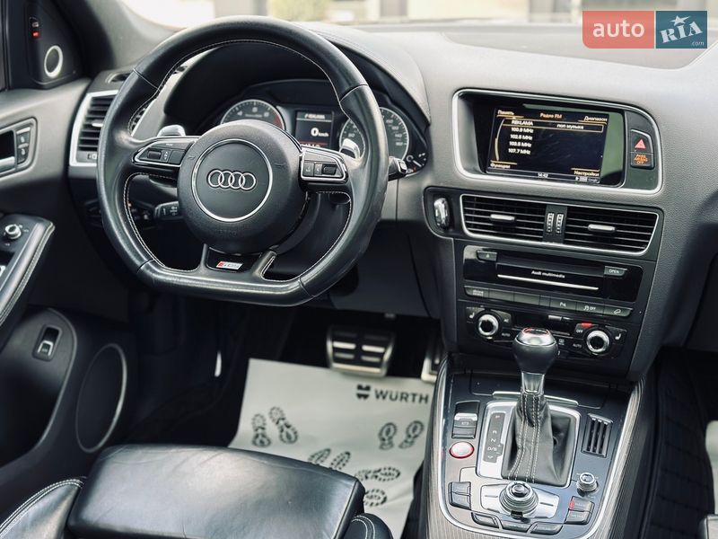 Внедорожник / Кроссовер Audi SQ5 2014 в Кременчуге