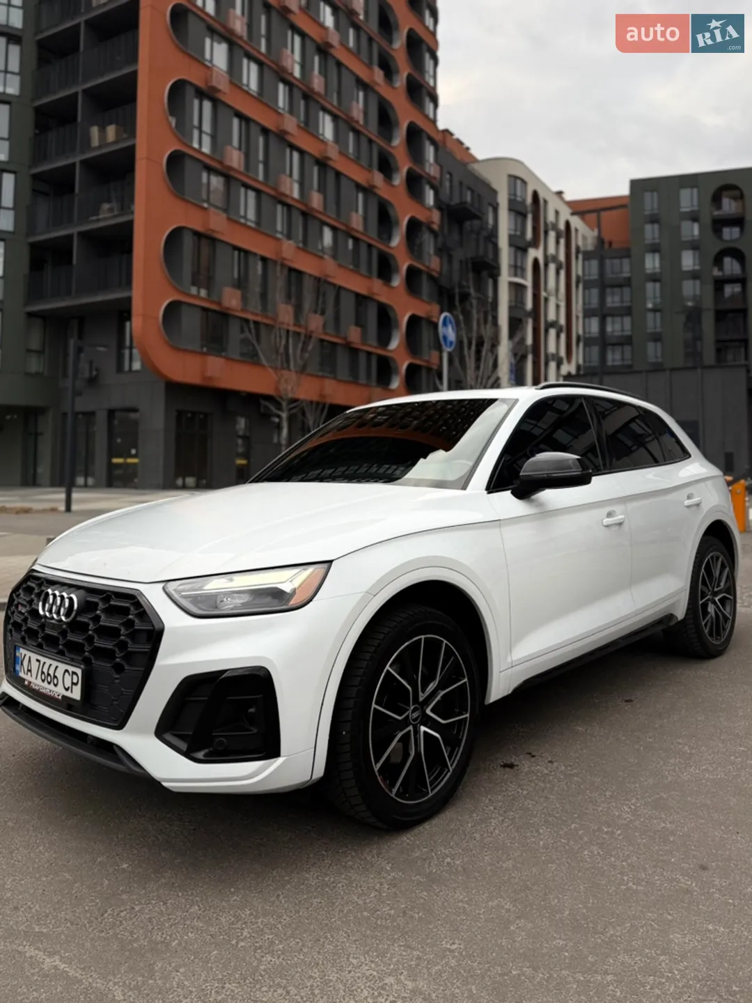 2020 Audi SQ5 - мініатюра 4