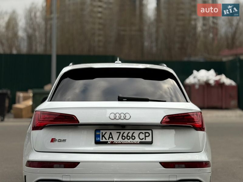 Позашляховик / Кросовер Audi SQ5 2020 в Києві