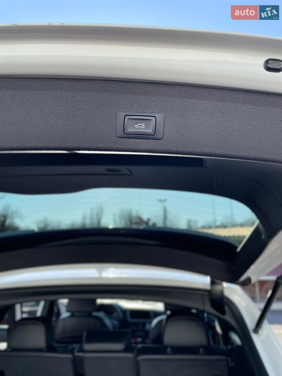 2015 Audi SQ5 - мініатюра 23