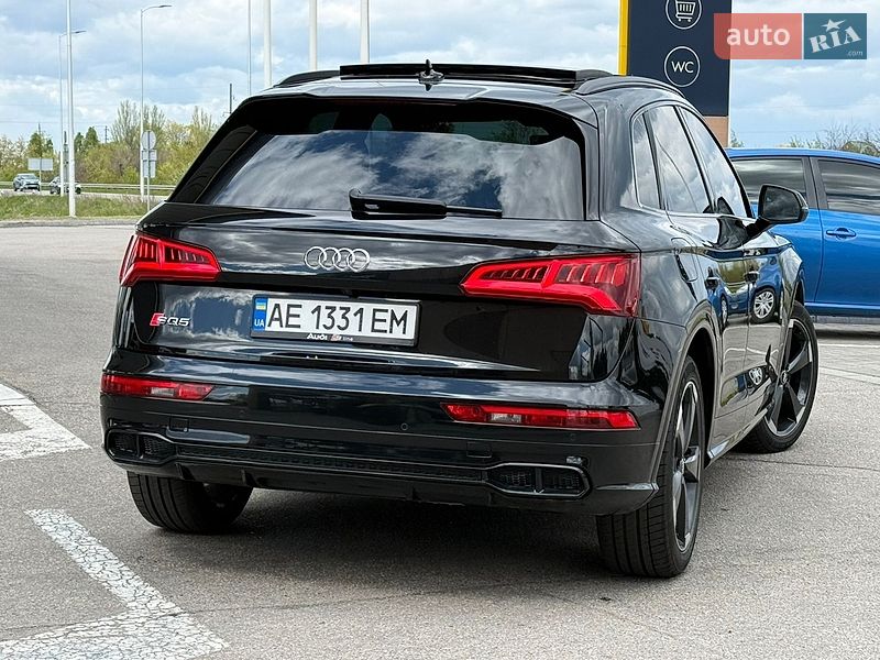 Позашляховик / Кросовер Audi SQ5 2019 в Дніпрі
