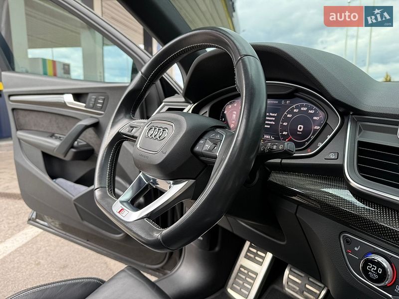 Позашляховик / Кросовер Audi SQ5 2019 в Дніпрі