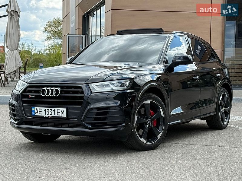 Позашляховик / Кросовер Audi SQ5 2019 в Дніпрі