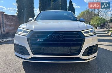 Внедорожник / Кроссовер Audi SQ5 2019 в Киеве
