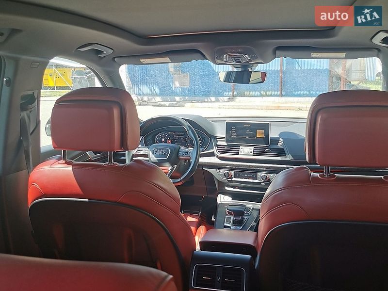 Внедорожник / Кроссовер Audi SQ5 2019 в Киеве