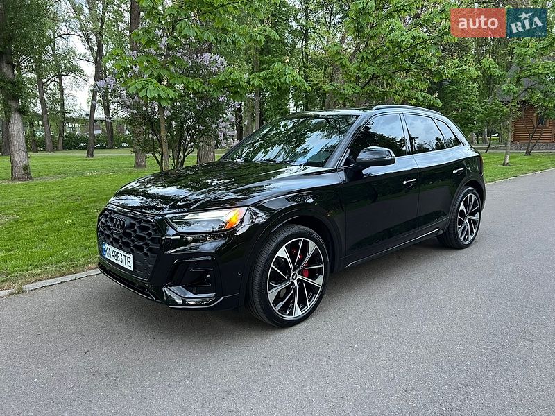 Позашляховик / Кросовер Audi SQ5 2020 в Києві