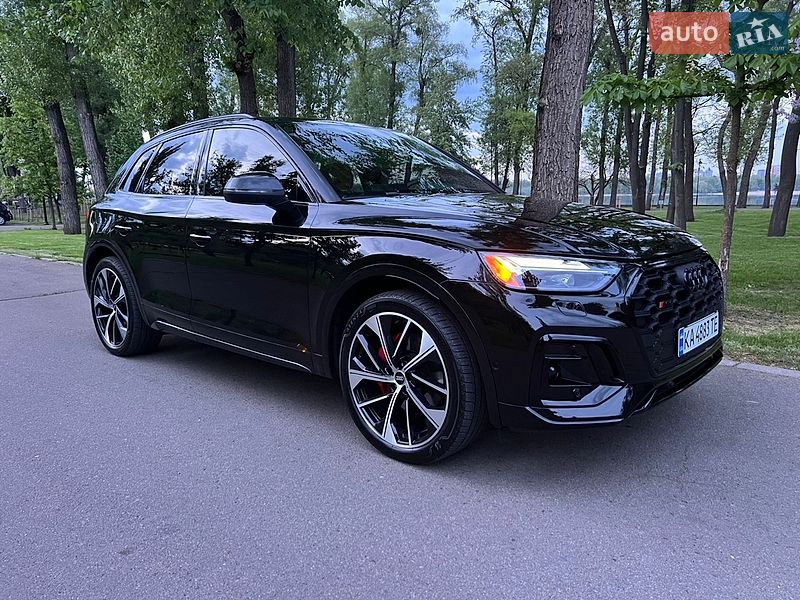 Позашляховик / Кросовер Audi SQ5 2020 в Києві