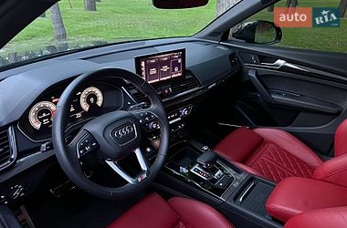 Позашляховик / Кросовер Audi SQ5 2020 в Києві