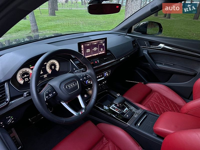 Позашляховик / Кросовер Audi SQ5 2020 в Києві