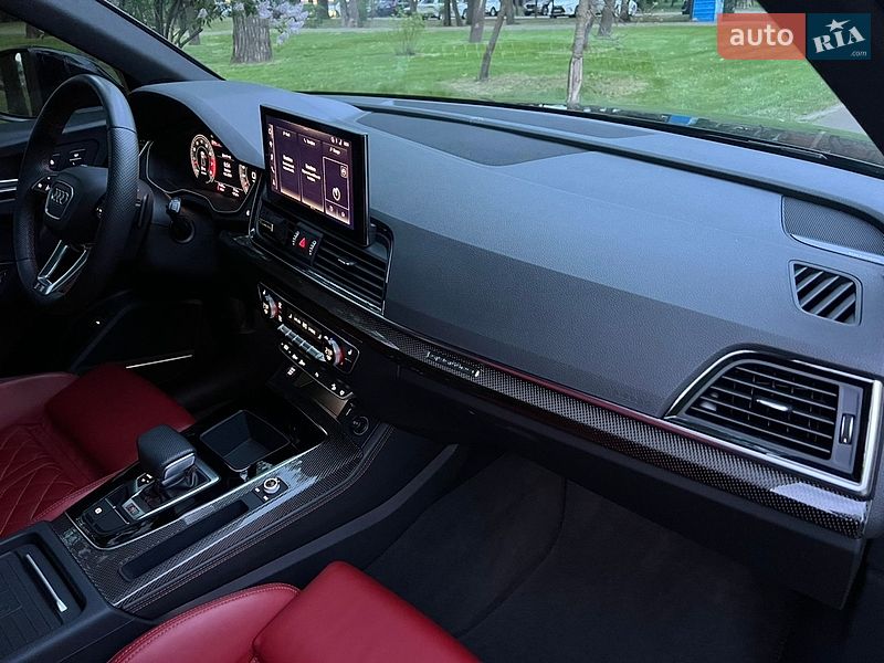 Позашляховик / Кросовер Audi SQ5 2020 в Києві