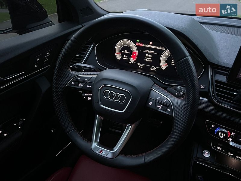 Позашляховик / Кросовер Audi SQ5 2020 в Києві