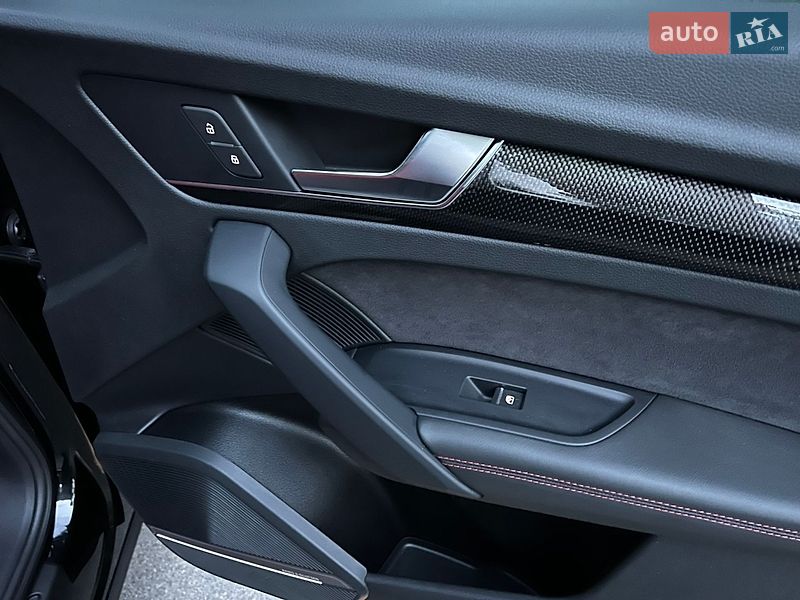 Позашляховик / Кросовер Audi SQ5 2020 в Києві