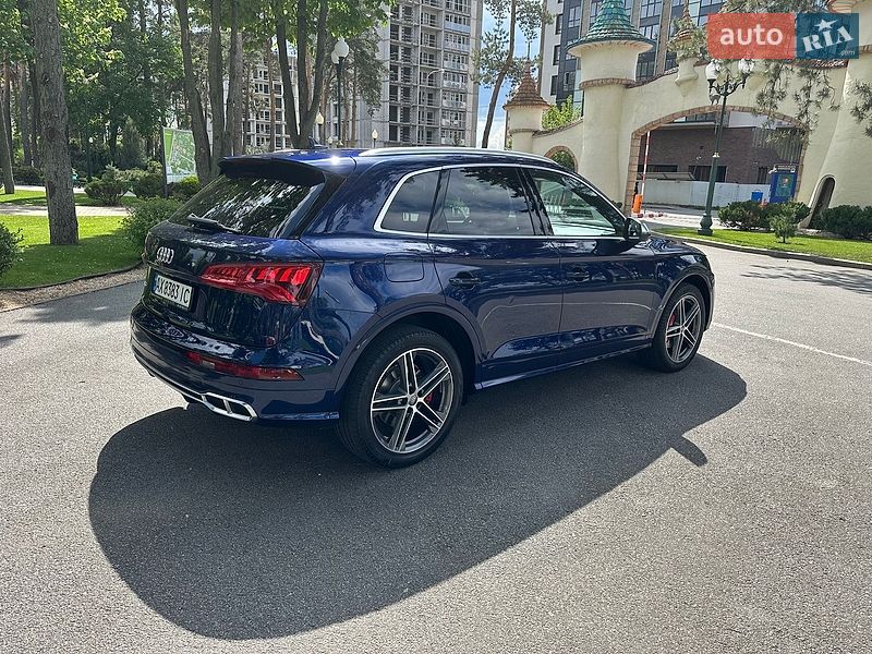 Внедорожник / Кроссовер Audi SQ5 2018 в Киеве
