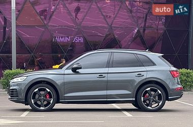 Внедорожник / Кроссовер Audi SQ5 2019 в Киеве