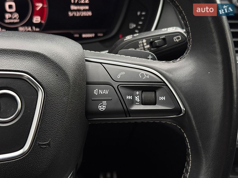 Внедорожник / Кроссовер Audi SQ5 2019 в Киеве