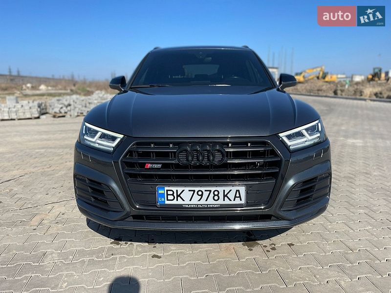 Внедорожник / Кроссовер Audi SQ5 2019 в Ровно