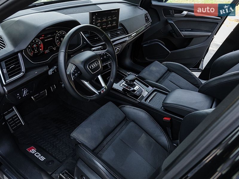 Позашляховик / Кросовер Audi SQ5 2021 в Дніпрі
