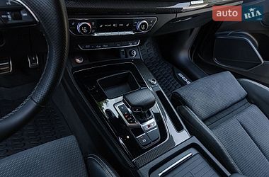 Позашляховик / Кросовер Audi SQ5 2021 в Дніпрі