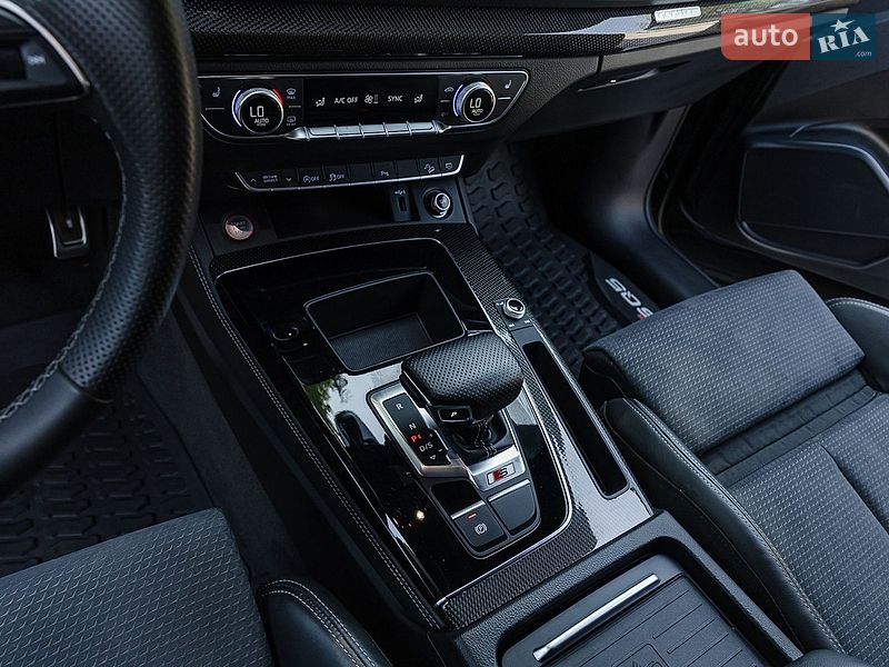 Позашляховик / Кросовер Audi SQ5 2021 в Дніпрі