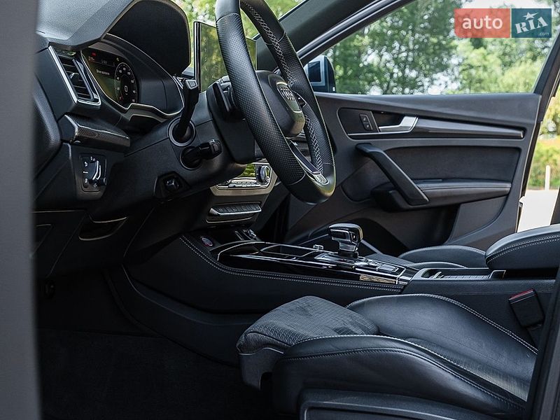 Позашляховик / Кросовер Audi SQ5 2021 в Дніпрі
