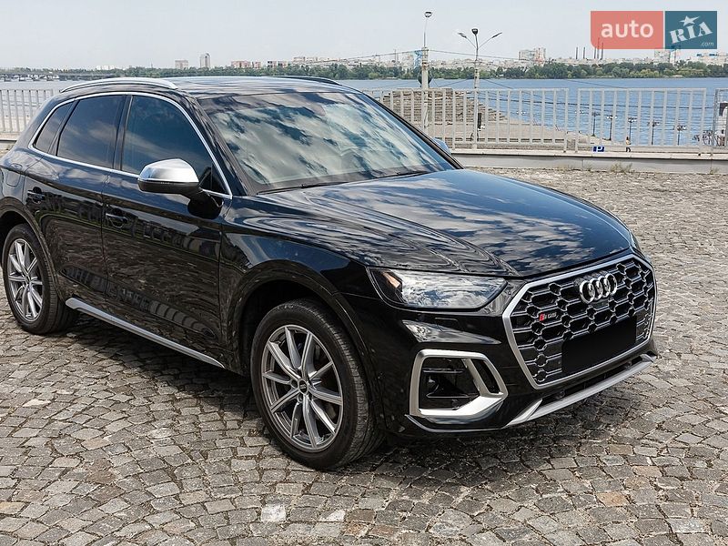 Позашляховик / Кросовер Audi SQ5 2021 в Дніпрі