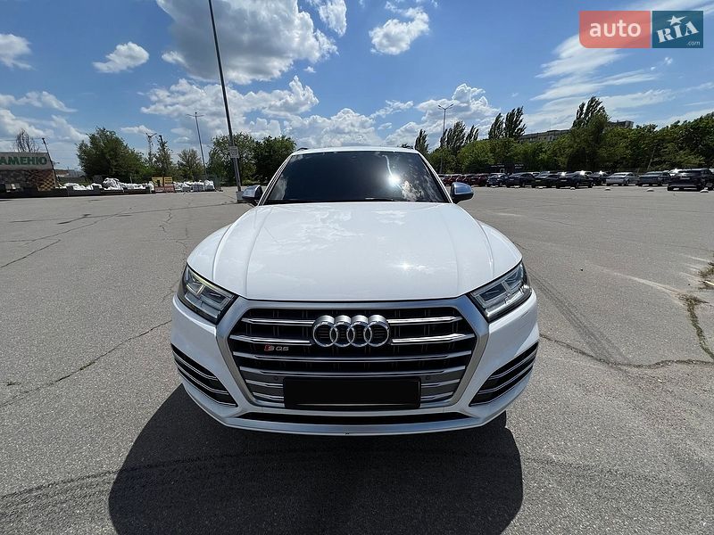 Внедорожник / Кроссовер Audi SQ5 2017 в Днепре