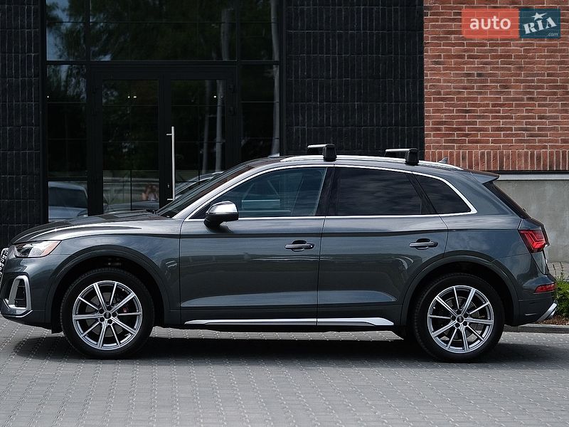 Внедорожник / Кроссовер Audi SQ5 2021 в Ровно