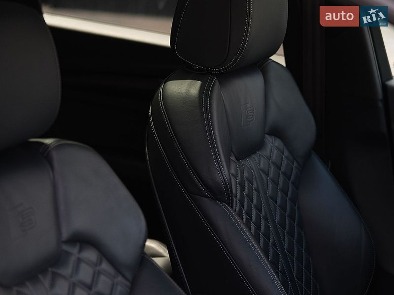 Внедорожник / Кроссовер Audi SQ5 2021 в Ровно