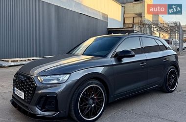Внедорожник / Кроссовер Audi SQ5 2020 в Киеве